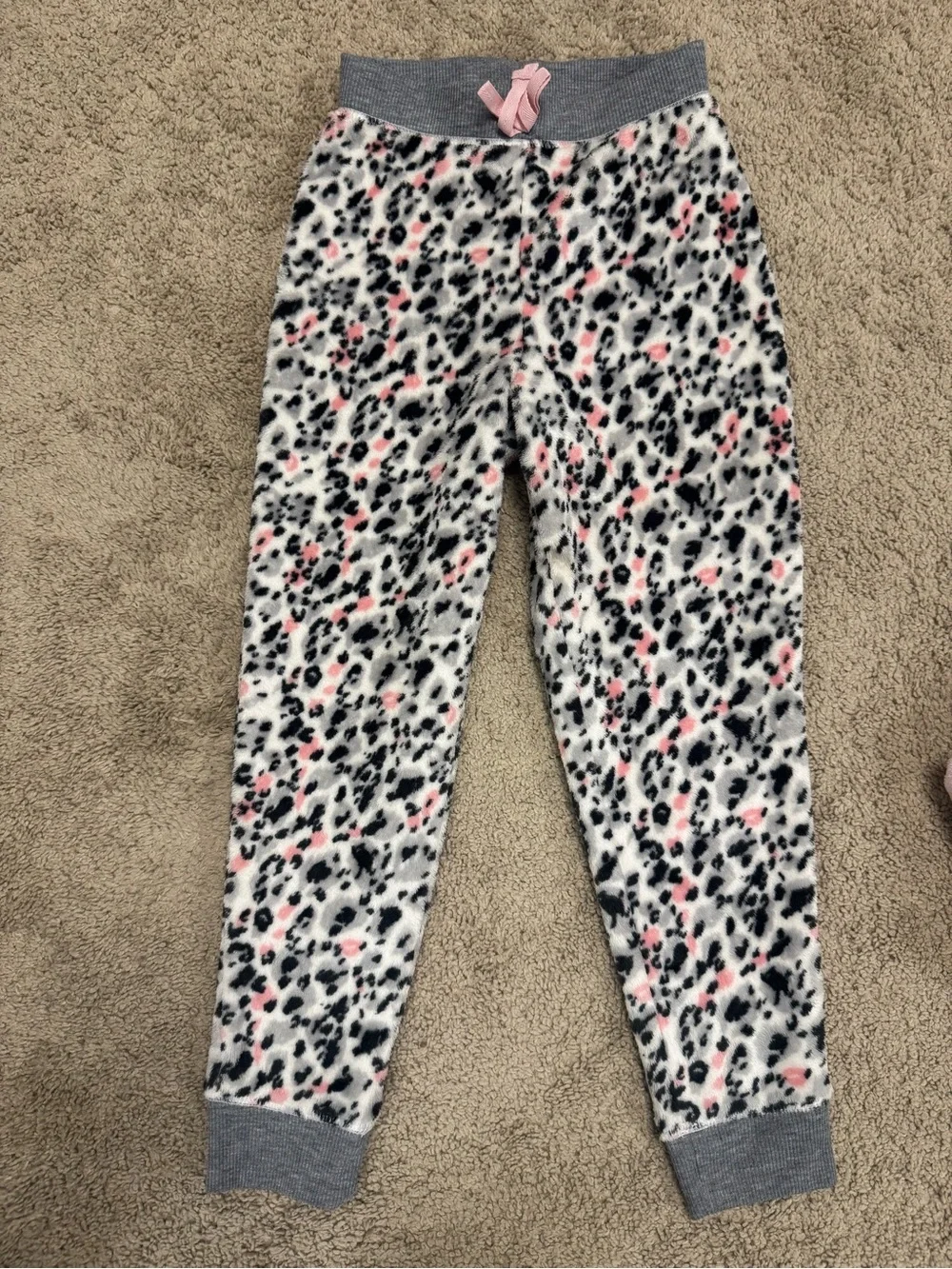 bebe Pink, Gray & White Leopard-Print 3-Piece Pajama Set